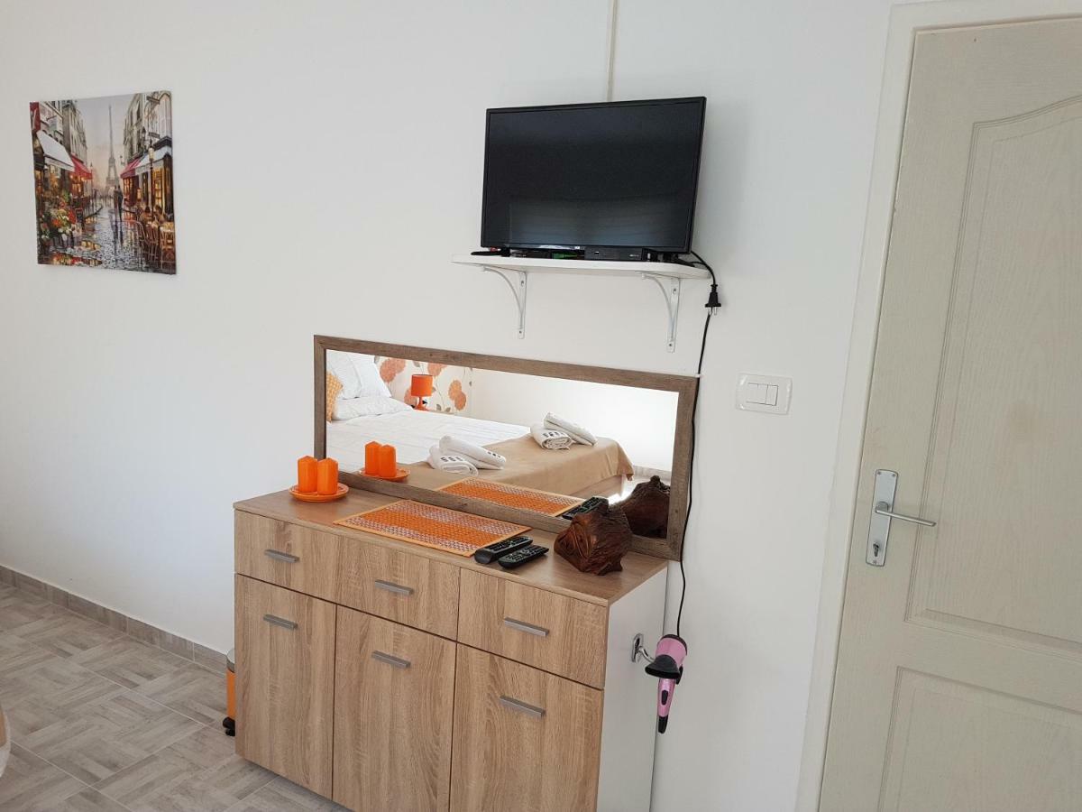 Hotel Bestie House Cattaro Esterno foto