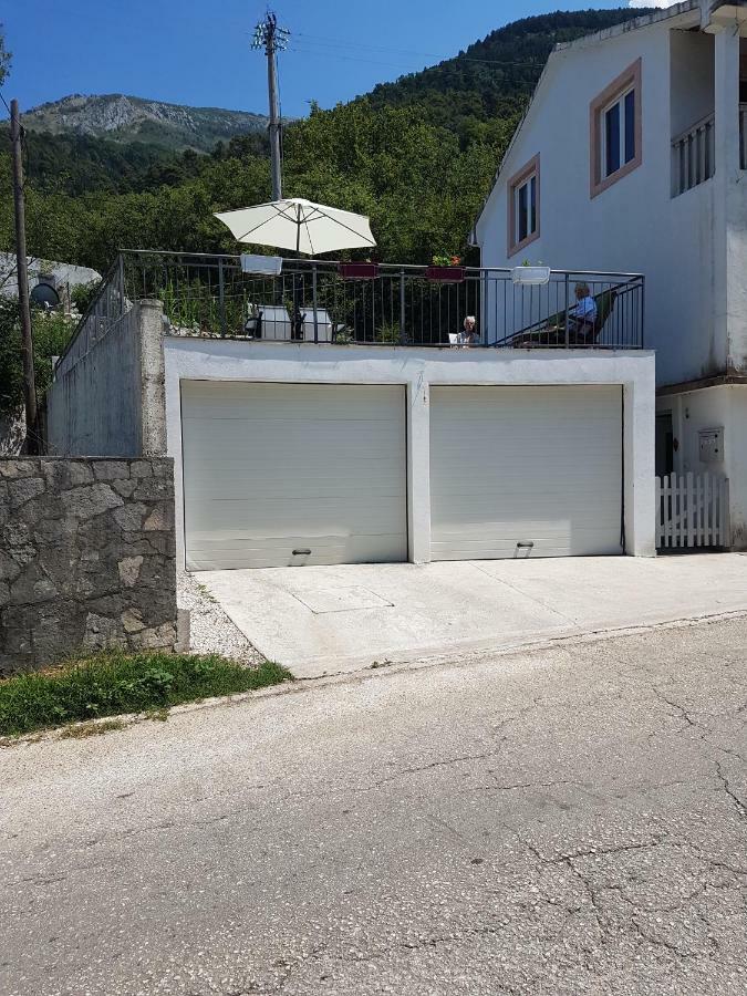 Hotel Bestie House Cattaro Esterno foto