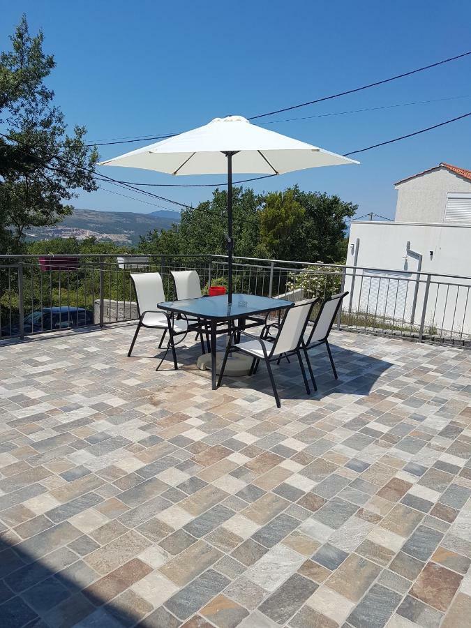 Hotel Bestie House Cattaro Esterno foto