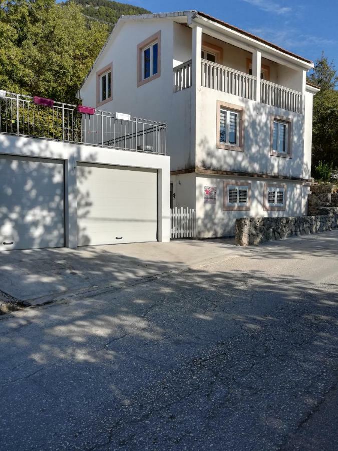 Hotel Bestie House Cattaro Esterno foto